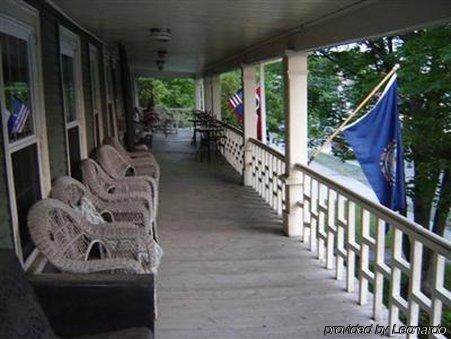 Maplehurst Inn Peterborough Extérieur photo