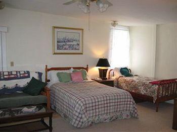 Maplehurst Inn Peterborough Extérieur photo